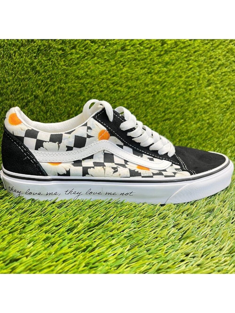 VANS Old Skool Womens Size 9 Mens 7.5 Black White Athletic Skate Shoes Sneakers - Picture 1 of 10
